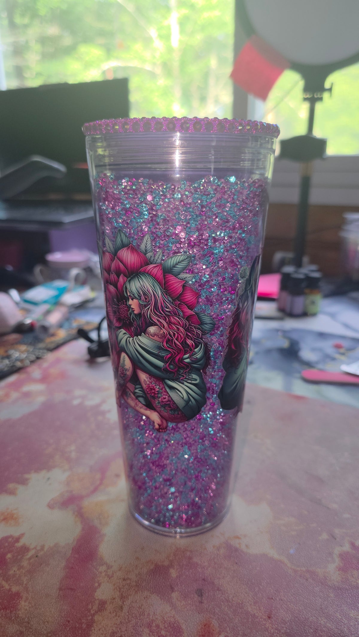 24oz special, Acrylic Snow Globe with color lid colors are limited ,wrap included comes with a free beaded fancy pen.
