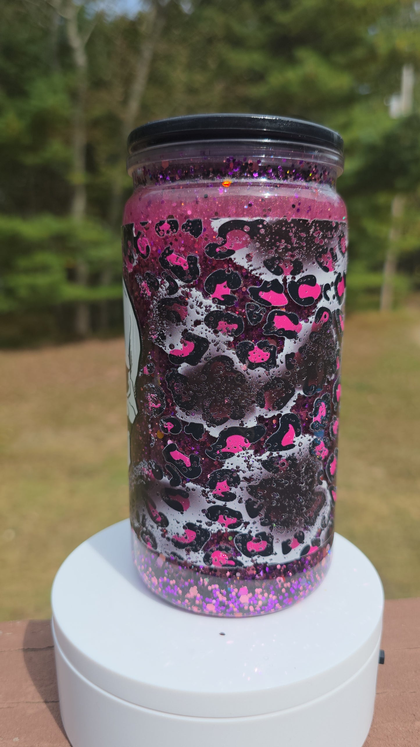 16 oz Stunning Skull SGT With Glitter
