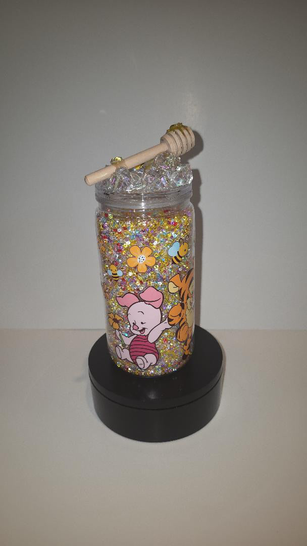 16oz Winnie the Pooh w/Matching Epoxy Lid