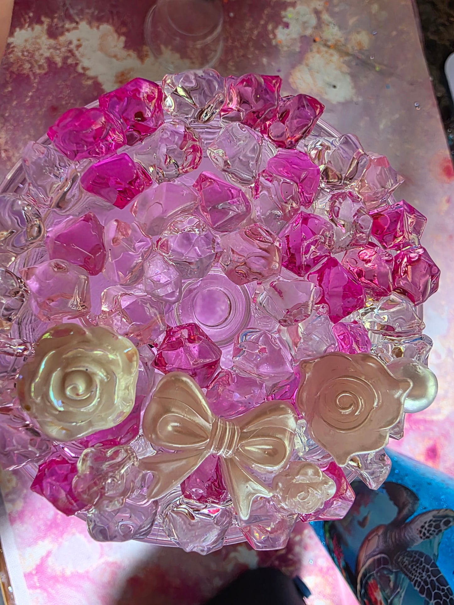 24 oz Gem filled Marie cup with Ice epoxy lid